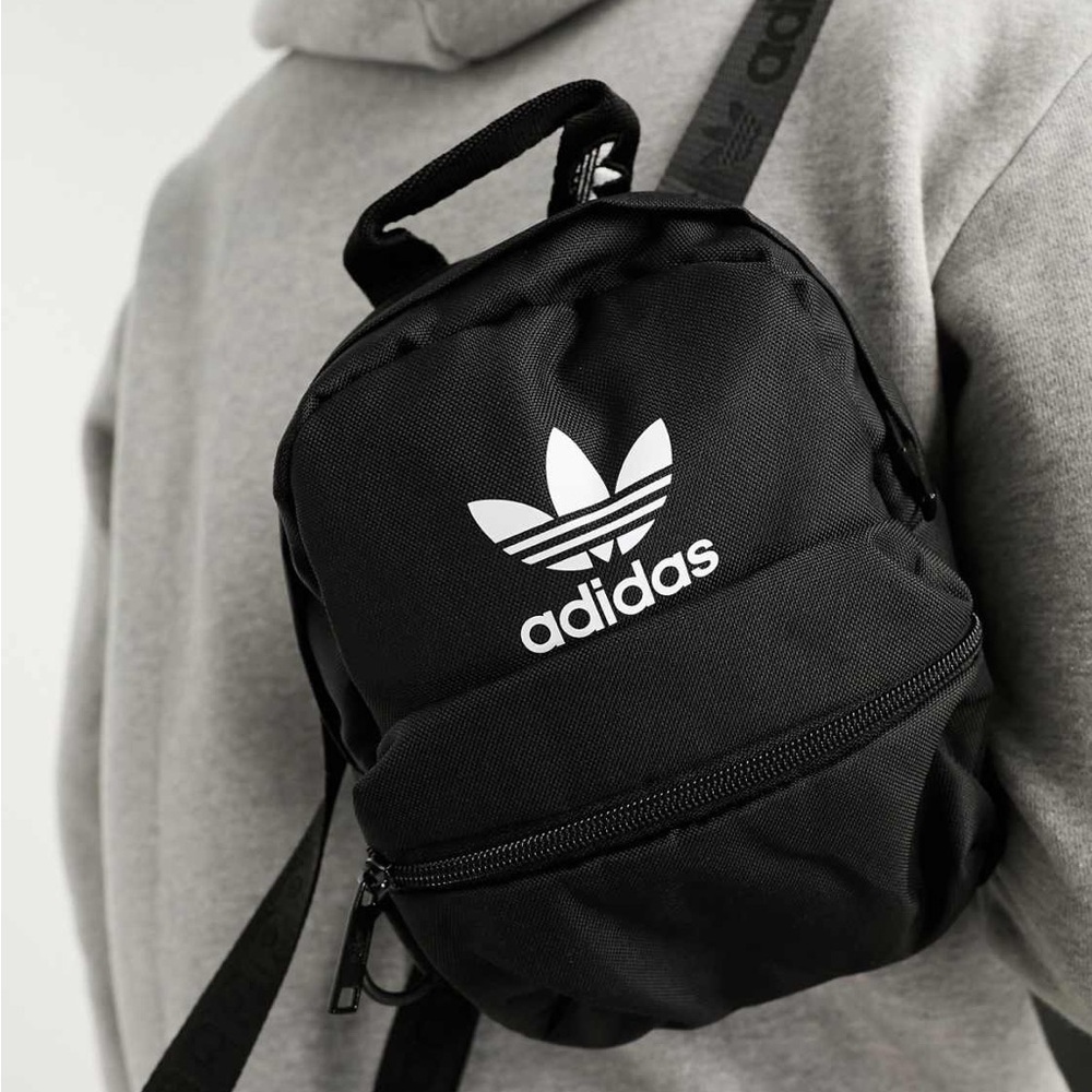 [adidas Originals] Trefoil 2.0 mini backpack in black